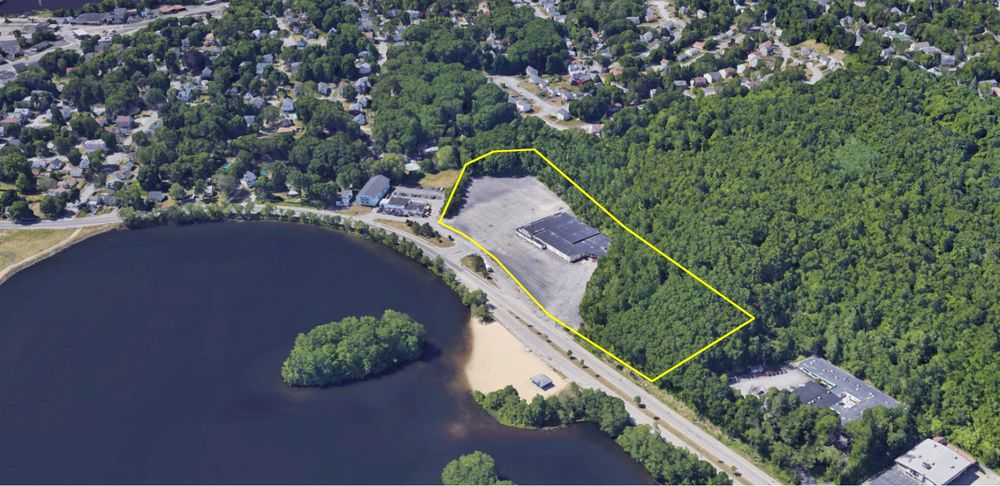 195 Mill St, Worcester, MA 01603